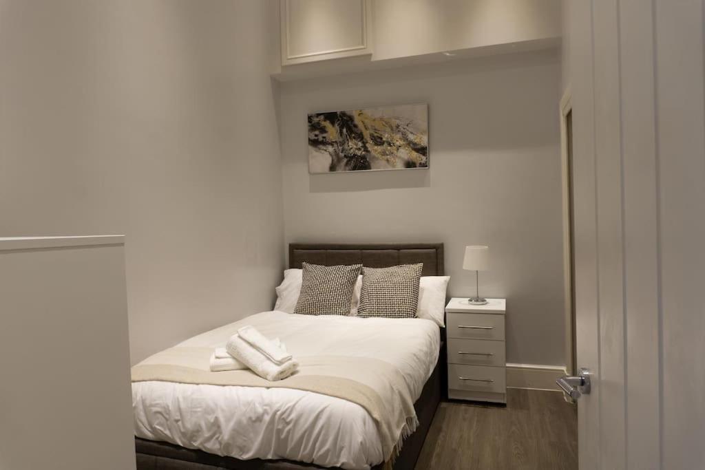 Spacious Apartment In City Centre - Free Parking Nottingham Ngoại thất bức ảnh