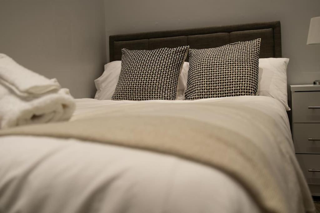 Spacious Apartment In City Centre - Free Parking Nottingham Ngoại thất bức ảnh