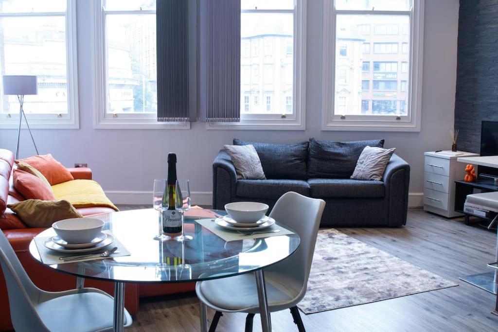 Spacious Apartment In City Centre - Free Parking Nottingham Ngoại thất bức ảnh