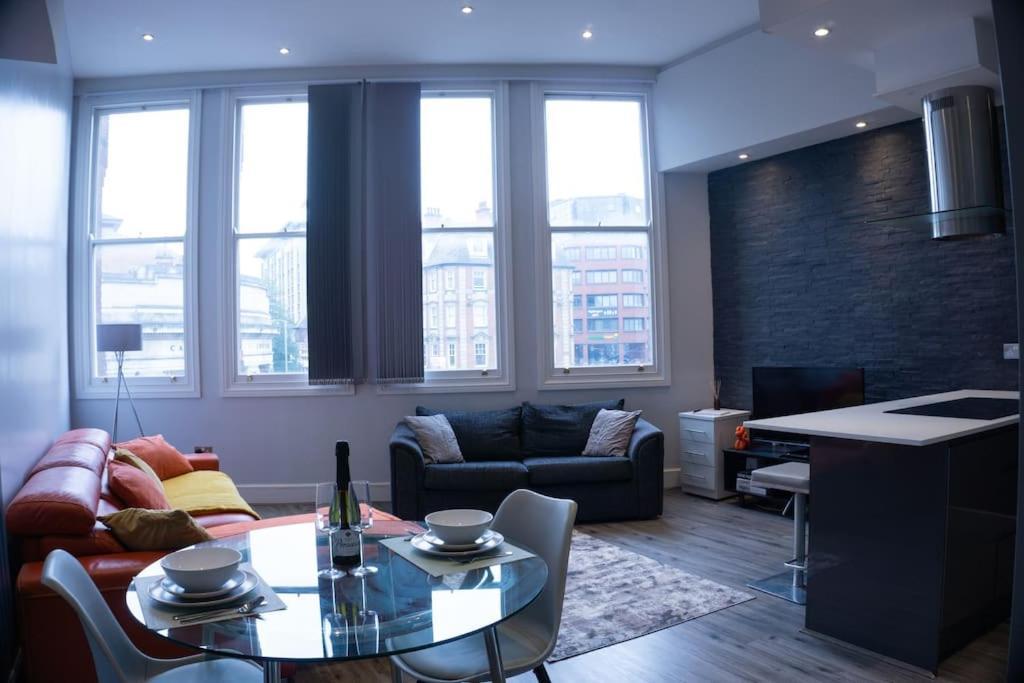 Spacious Apartment In City Centre - Free Parking Nottingham Ngoại thất bức ảnh