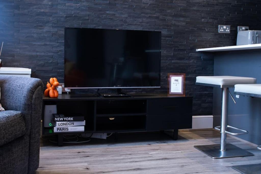 Spacious Apartment In City Centre - Free Parking Nottingham Ngoại thất bức ảnh