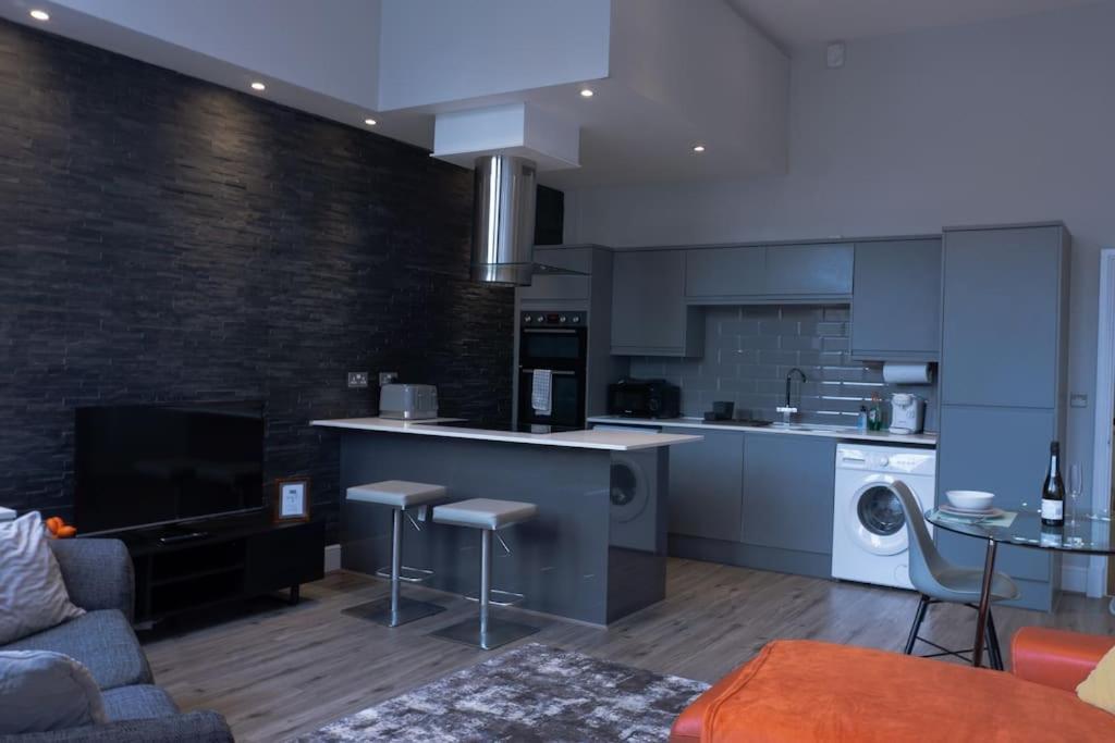 Spacious Apartment In City Centre - Free Parking Nottingham Ngoại thất bức ảnh